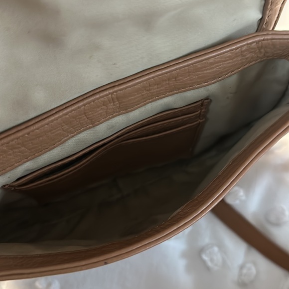 Tory Burch brown crossbody - Picture 5 of 6